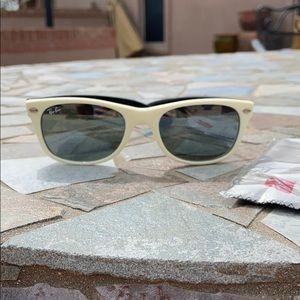 Ray Ban Wayfarer 722/40